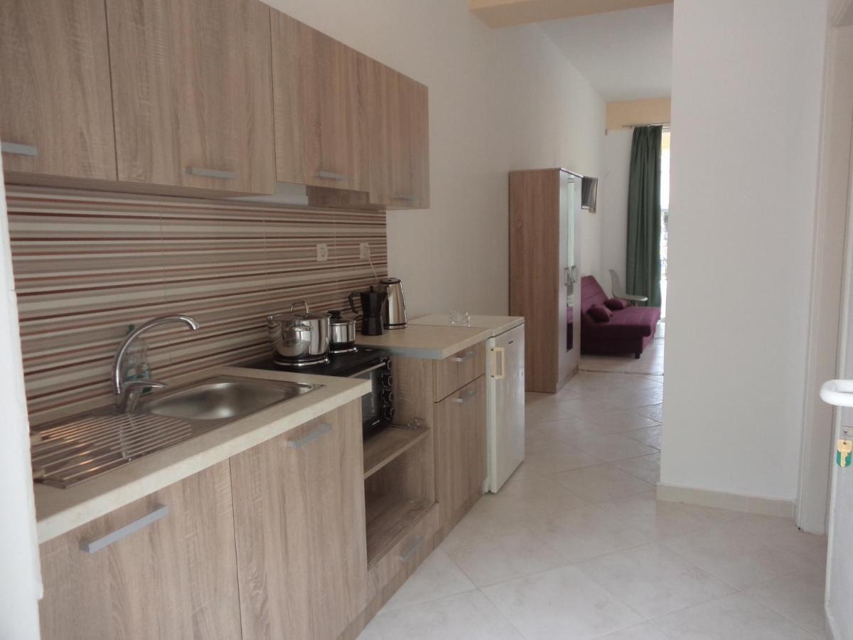 Katerina Apartments Near The Sea Laganas Exterior photo